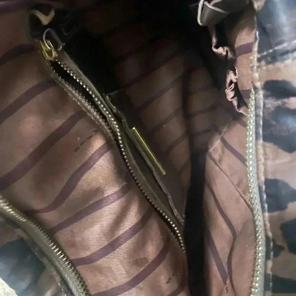 Leopard Print Women's Bag - Picture 3 of 3